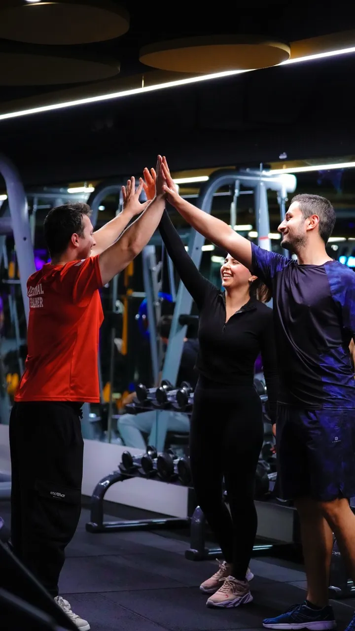 Spor Salonu Antrenmanı